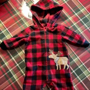 Child of Mine Boys Zip Up Footless Pajamas 0-3 months Black+Red Plaid Reindeer